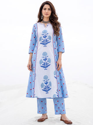 Aina Suraya Set Of Kali Kurta Pants Dupatta