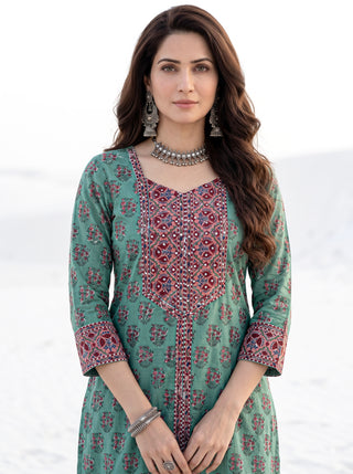 Aina Gahana Set Of  Kurta  Pants & Dupatta