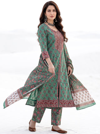 Aina Gahana Set Of  Kurta  Pants & Dupatta