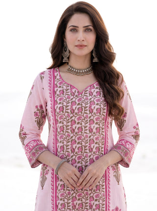 Aina Rahee Kurta