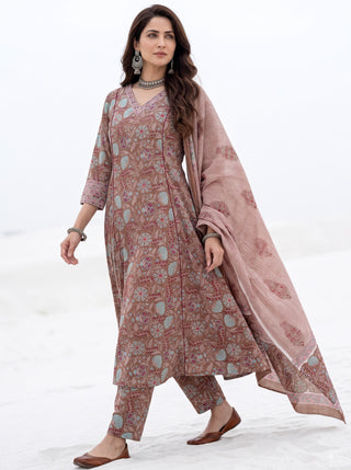 Aina Jiva Set Of Kali Kurta Pants & Dupatta