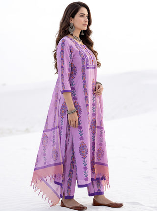 Aina Fana Set Of  Kurta  Pants & Dupatta