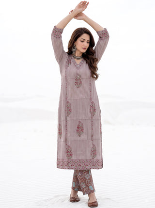 Aina Shreshtha Set Of  Kurta  Pants & Dupatta