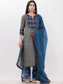 Ajrakh Nazma Set Of Kurta Pants Dupatta
