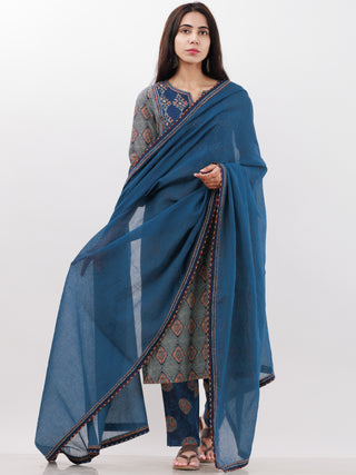 Ajrakh Nazma Set Of Kurta Pants Dupatta