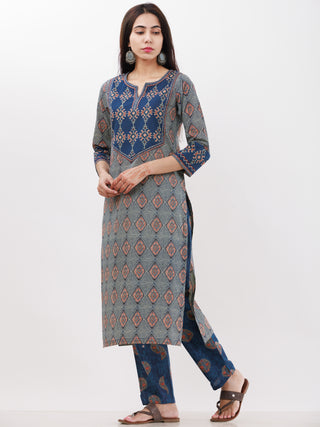 Ajrakh Nazma Set Of Kurta Pants Dupatta