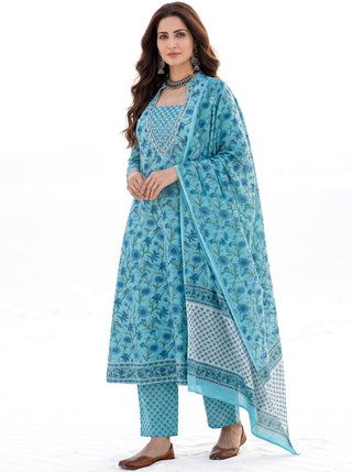 Aina Avinya Set Of Kurta Pants & Dupatta