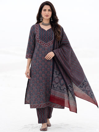Ajrakh Savida Set of Kurta Salwar Pants & Dupatta