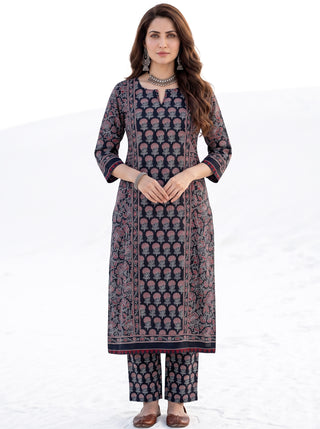 Ajrakh Kayaas Set of Kurta Salwar Pants & Dupatta