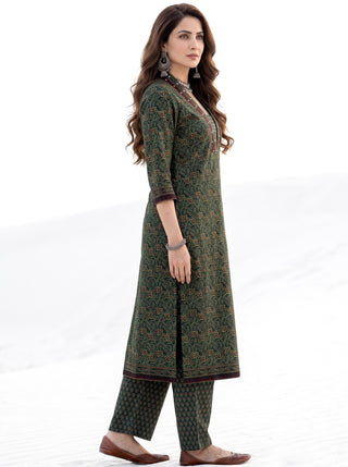 Ajrakh Vismay Set of Kurta Salwar Pants & Dupatta
