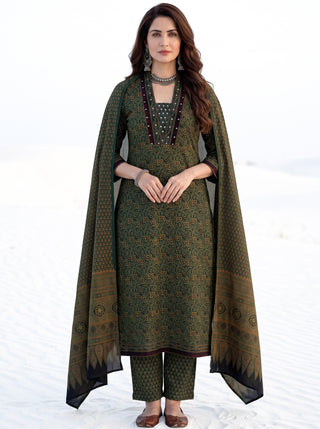 Ajrakh Vismay Set of Kurta Salwar Pants & Dupatta