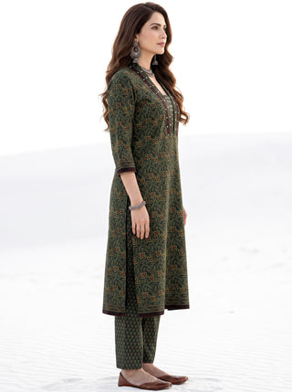 Ajrakh Vismay Set of Kurta Salwar Pants & Dupatta
