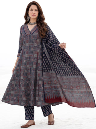 Ajrakh Rinera Set of Kali Kurta,Pants & Dupatta