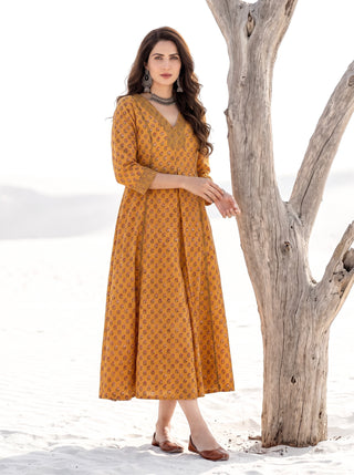 Fiza Mazra Flared Dress