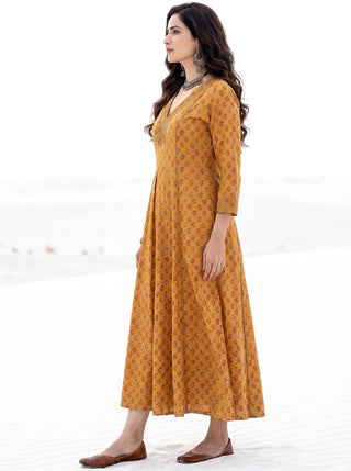 Fiza Mazra Flared Dress