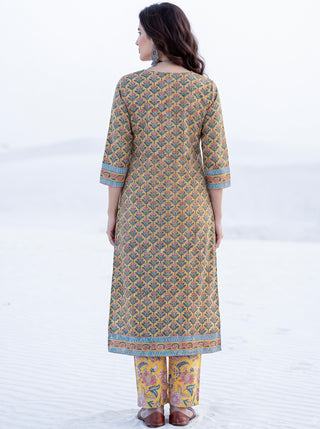 Aina Velara  Set Of Cotton Kurta Pants Dupatta