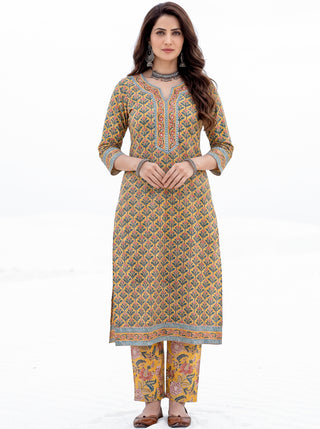 Aina Velara  Set Of Cotton Kurta Pants Dupatta