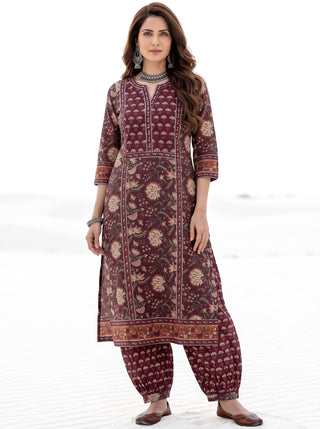 Aina Vipra Kurta