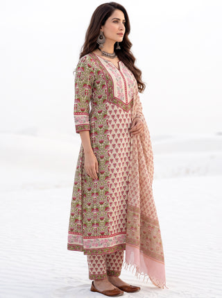Aina Jirah Set Of Kurta Salwar Pants & Dupatta