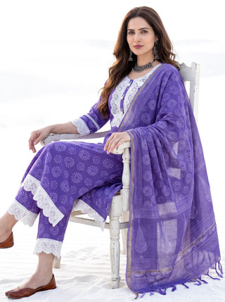 Aina Vejari Set Of Kurta Salwar Pants & Dupatta