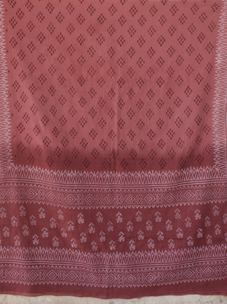 Aina Gairik Set Of Kurta Salwar Pants & Dupatta