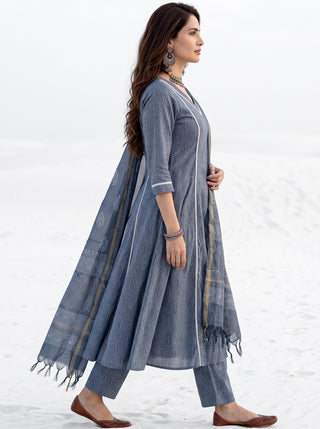 Aina Akora Set Of Kurta Salwar Pants & Dupatta