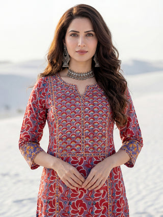 Aina Nia Set Of Kurta Pants Dupatta