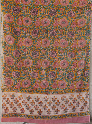Aina Ameeran Set Of Kali Kurta Pants & Dupatta