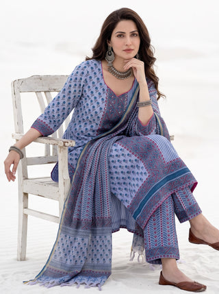 Aina Ralaga Set Of Kurta Pants & Dupatta