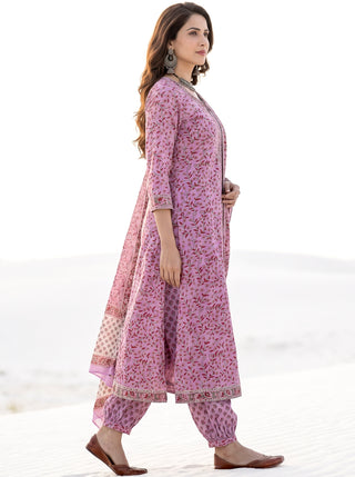 Aina Freydis Set Of Kurta Pants & Dupatta