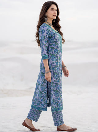 Aina Neeran Set Of Kurta Pants & Dupatta