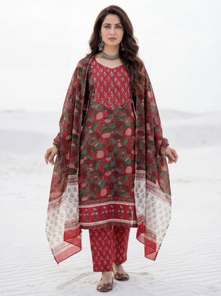 Aina Jina Set Of Kurta Pants Dupatta
