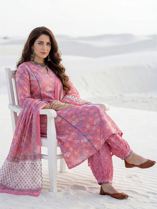 Roz Neeti Set Of Kali Kurta Pants Dupatta