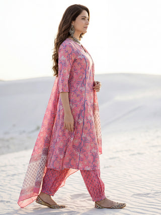 Roz Neeti Set Of Kali Kurta Pants Dupatta