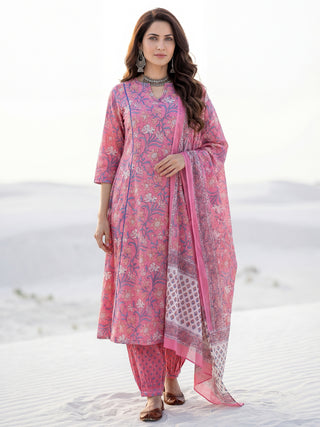 Roz Neeti Set Of Kali Kurta Pants Dupatta