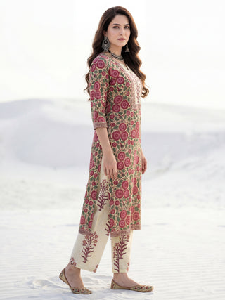 Roz Avni Set Of Kurta Pants Kota Doria Dupatta