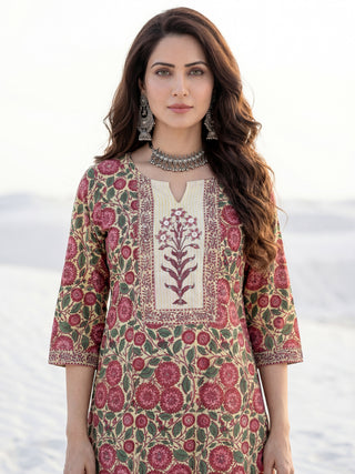 Roz Avni Set Of Kurta Pants Kota Doria Dupatta
