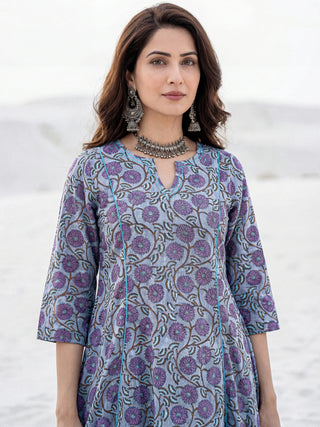 Aina Mira Set Of Kali Kurta Pants Dupatta