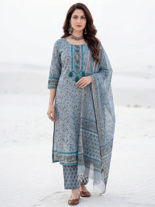 Aina Mohak Set Of Kurta Pants Kota Dupatta
