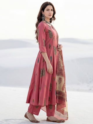 Aina Nayan Set Of Kalidar Kurta Pants Dupatta