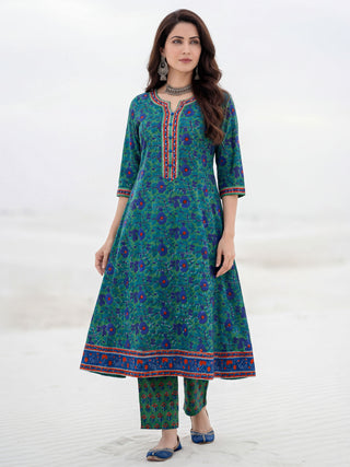 Gazal Manita Set Of A Line Kurta Pants Dupatta