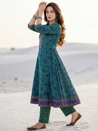 Gazal Manita Set Of A Line Kurta Pants Dupatta