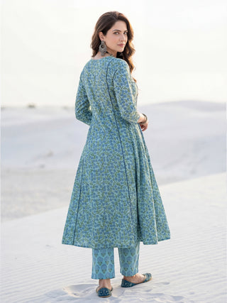 Roz Jashn Set Of Kali Kurta Pants Kota Doria Dupatta