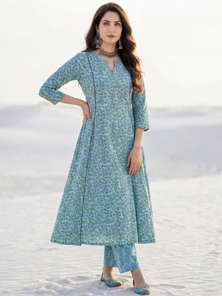 Roz Jashn Set Of Kali Kurta Pants Kota Doria Dupatta