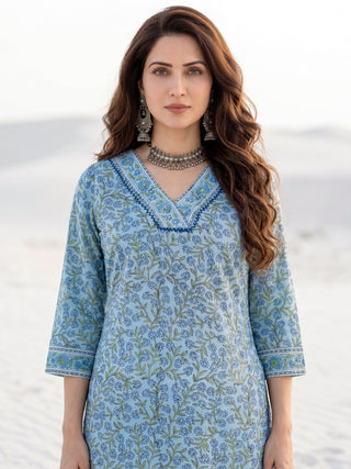 Roz Nisha Set Of Kurta Pants Kota Doria Dupatta