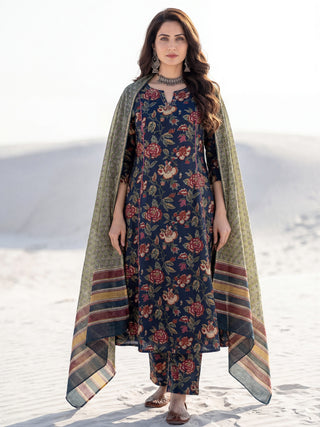 Aina Mehreen Set Of Kalidar Kurta Pants Dupatta