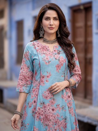 Aina Siya Set Of Kali Kurta Pants Dupatta