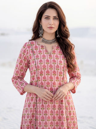 Aina Saara Set Of Kali Kurta Pants Dupatta