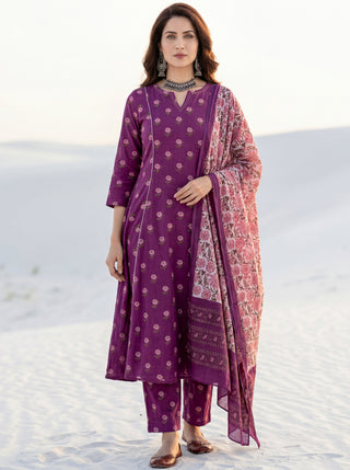 Aina Mehak Set Of Kali Kurta Pants Dupatta
