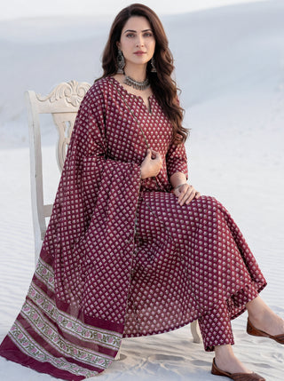 Aina Prabha Set Of Kali Kurta Pants & Dupatta